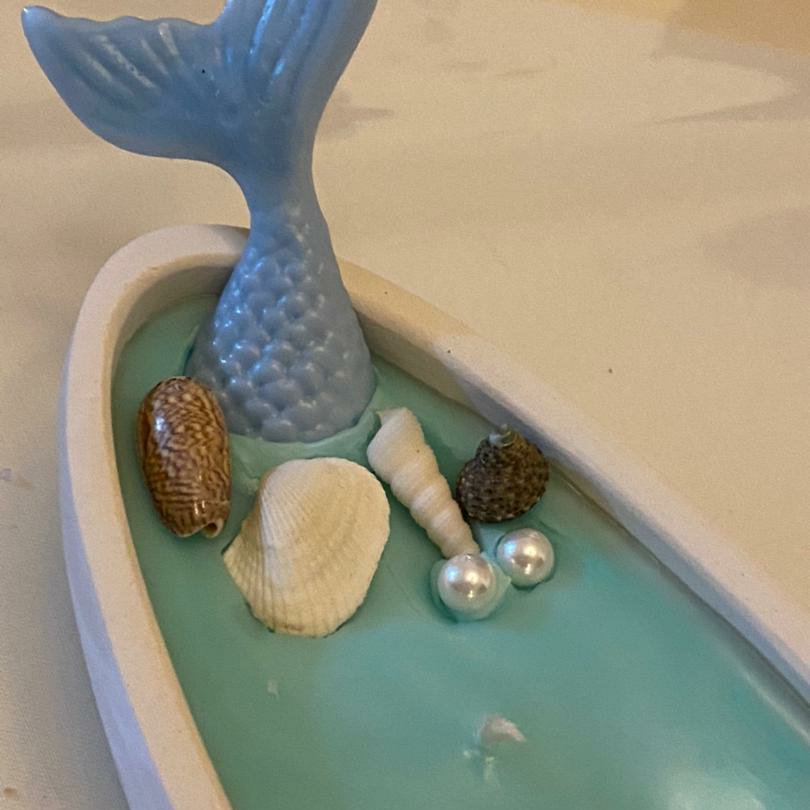 شمع ظرف بتنی مدل قایقی سه فیتیله معطر اسانس یاس