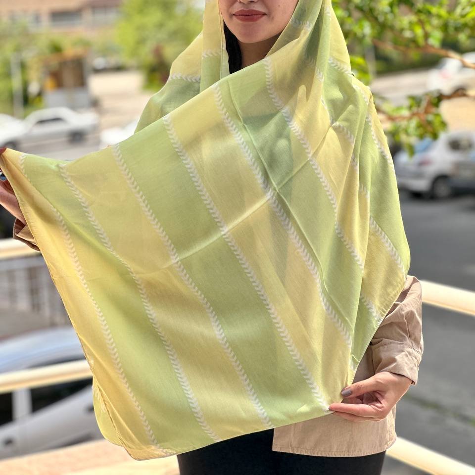 شال رنگ سبز کم رنگ زردلیمویی نخی زنانه جدید مناسب بهار و تابستان شیک و زیبا ri389