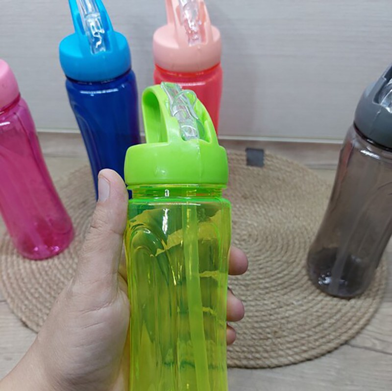 قمقمه نی دار و دسته دار  مناسب باشگاه ورزشی و مدرسه