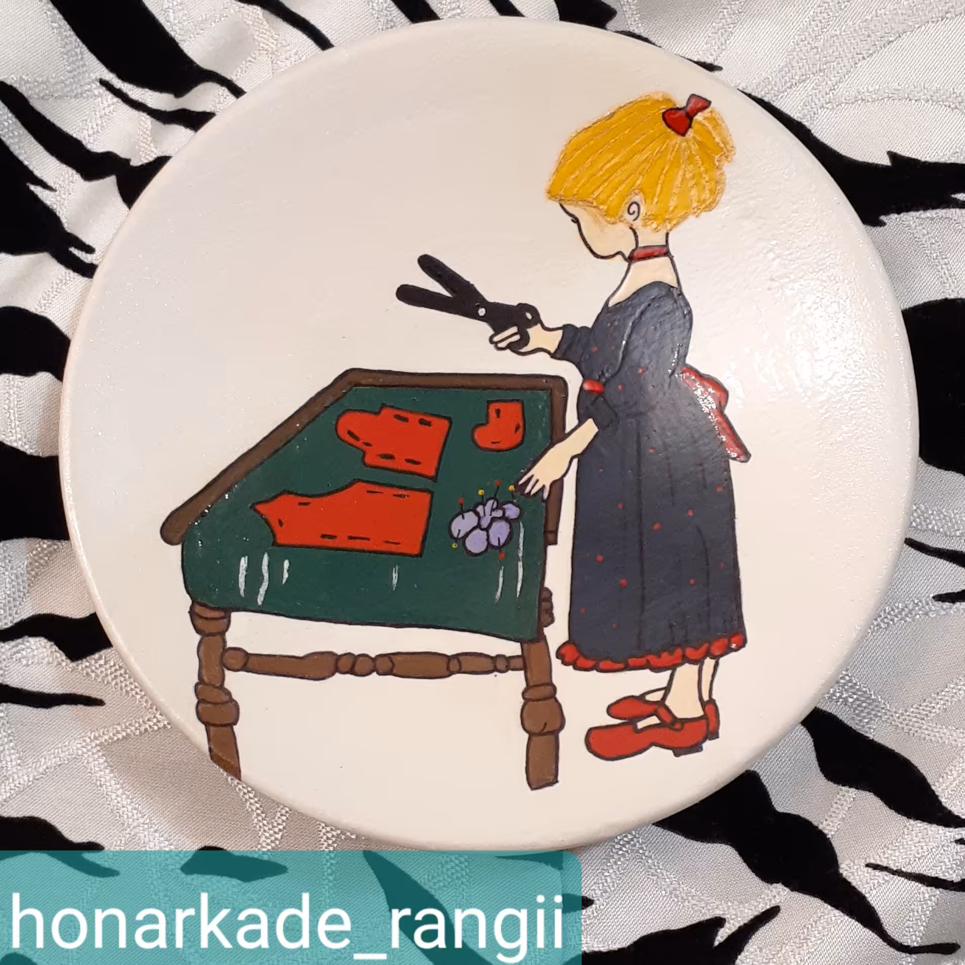 دیوارکوب خیاط باشی دخترونه