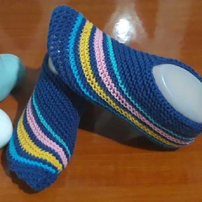 پاپوش بافتنی آبی
