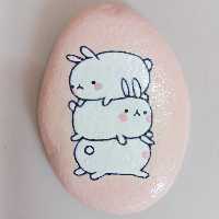 نقاشی فانتزی کوه خرگوش، روی سنگ