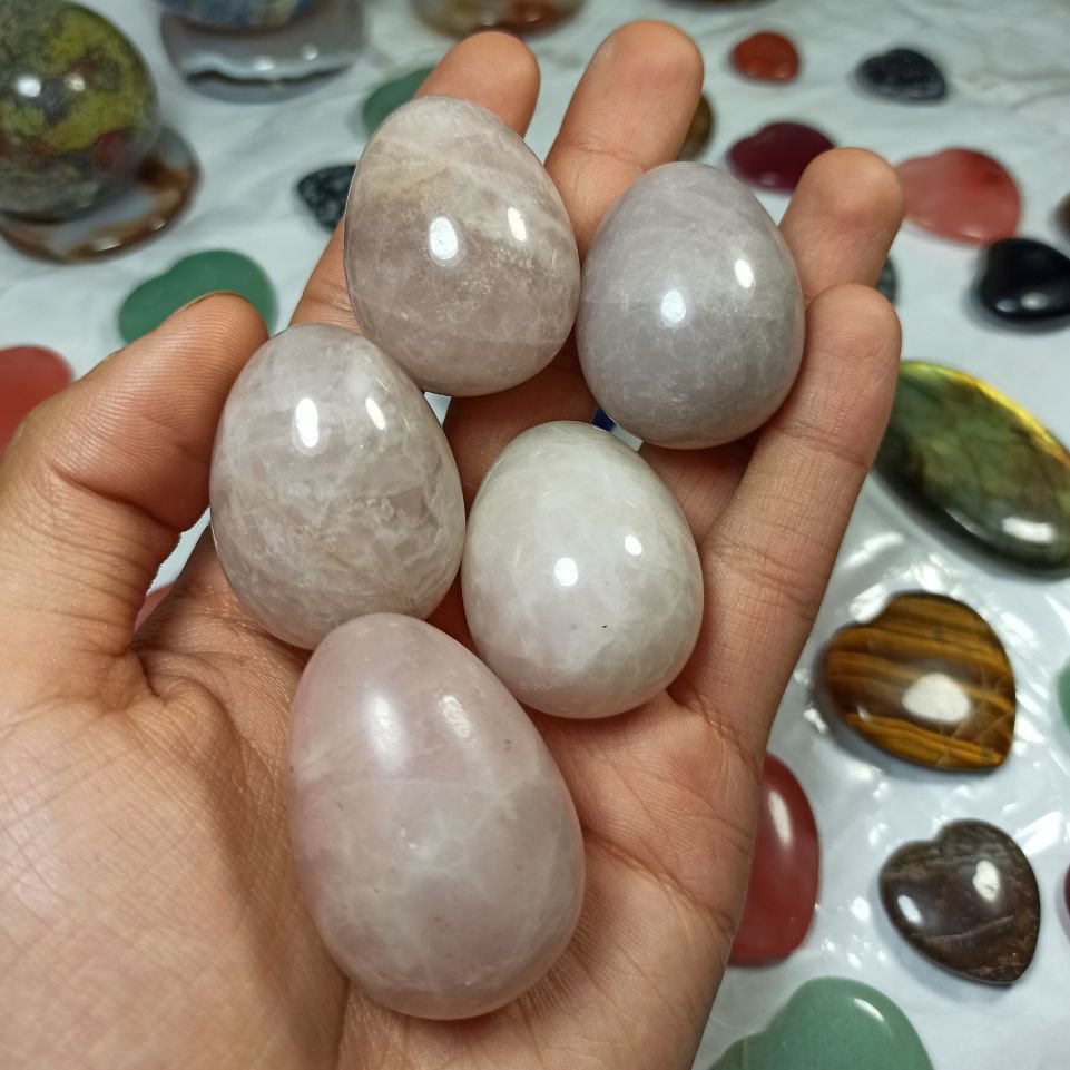 گوی رز کوارتز تراش تخم مرغی