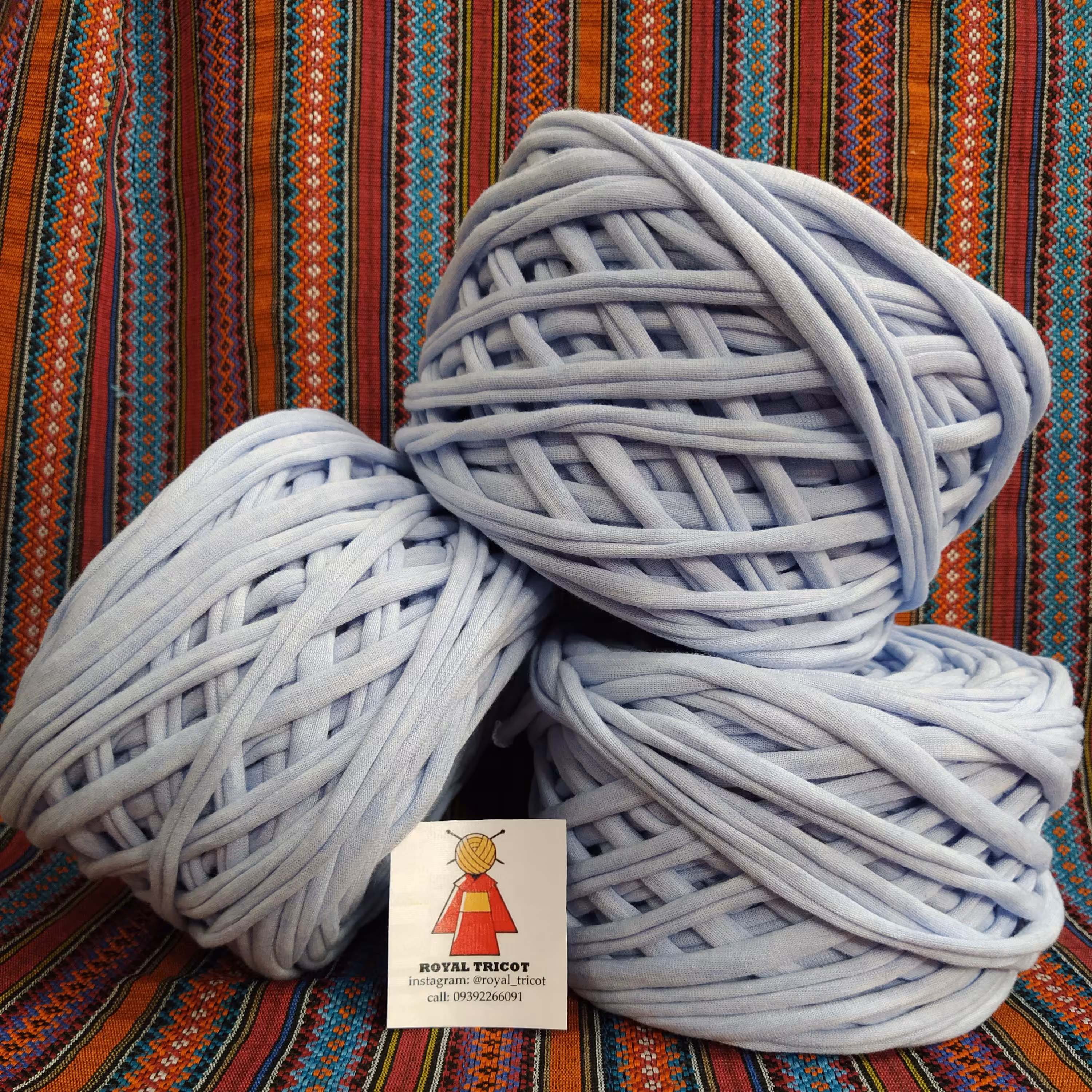 نخ تریکو پک یک کیلویی رنگ آبی