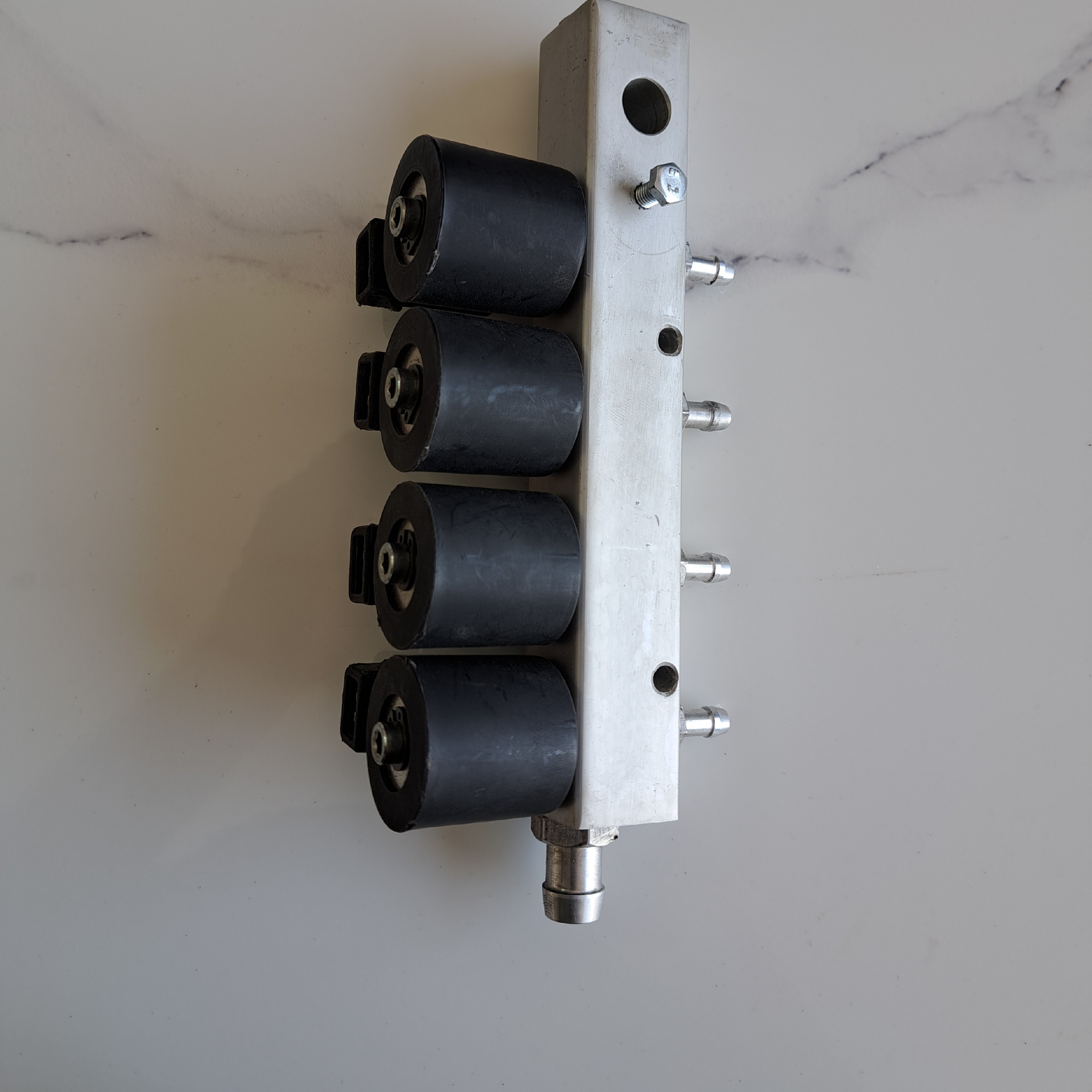 ریل سوخت جایگزین مد