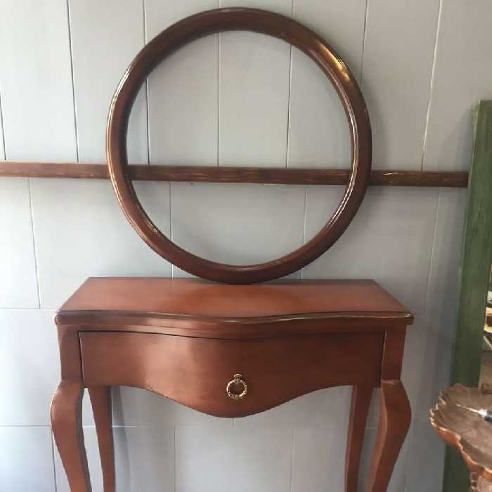 کنسول وقاب اینه