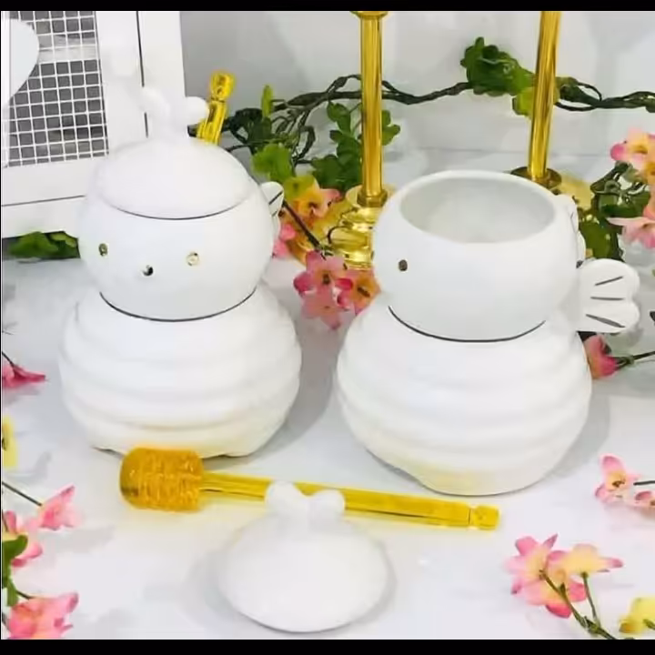 ظرف عسل زنبوری.