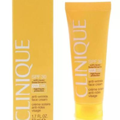 مدل: کرم ضد آفتاب جوانساز و ضد چروک کلینیک