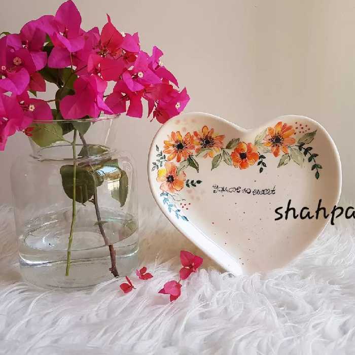 بشقاب قلبی کوچک سرامیکی  دست ساز  و نقاشی شده با دست و مصرفی