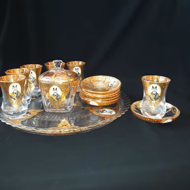 سرویس چای خوری بلور قلمو طلایی