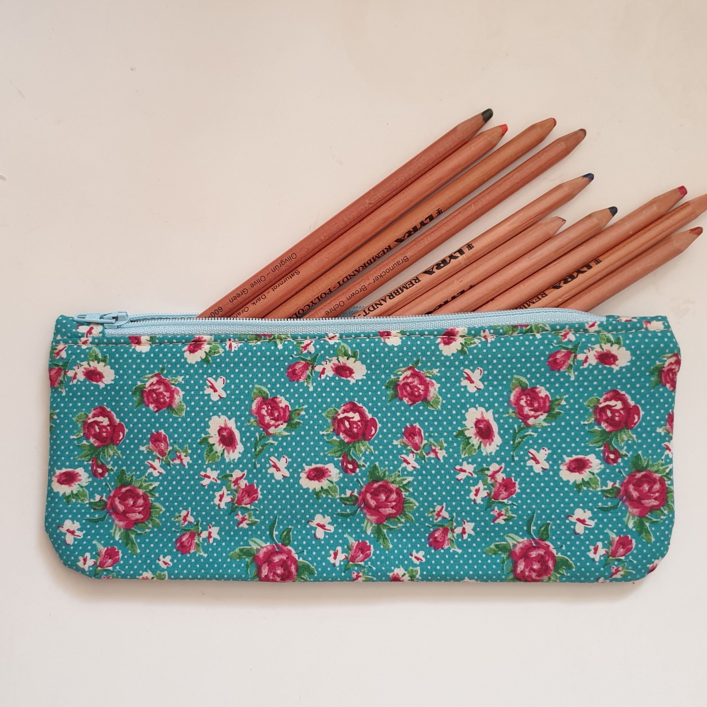 جامدادی پارچه ای تخت 8