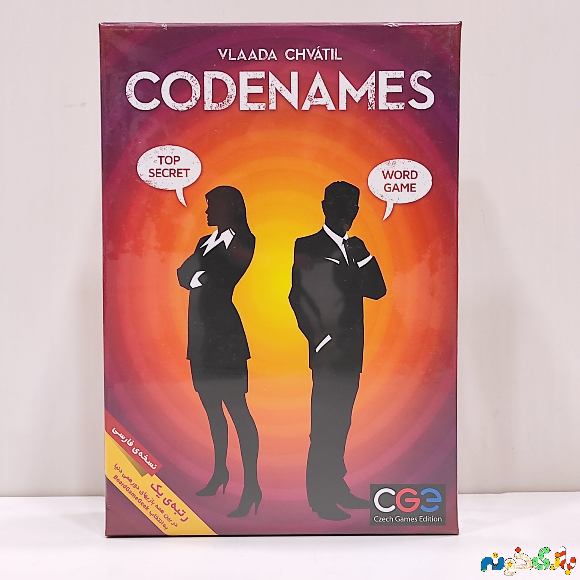 بازی فکری کارتی کدنیمز کلمات 