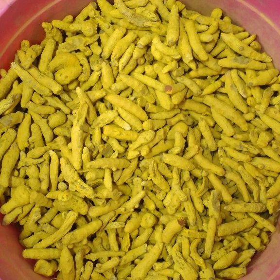 زردچوبه درجه یک هندی.                              