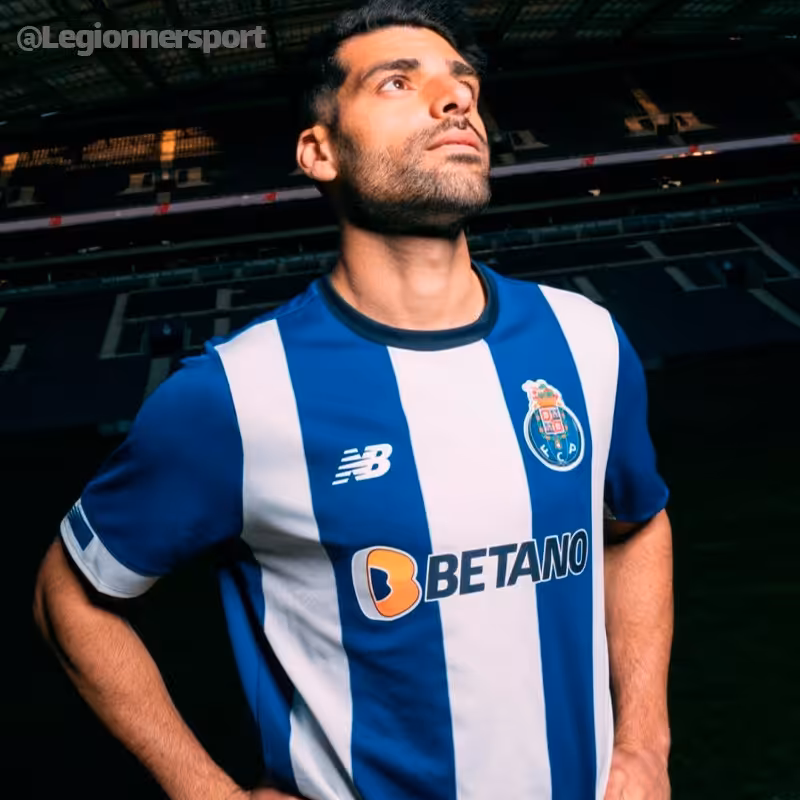 پیراهن و شورت اول پورتو 