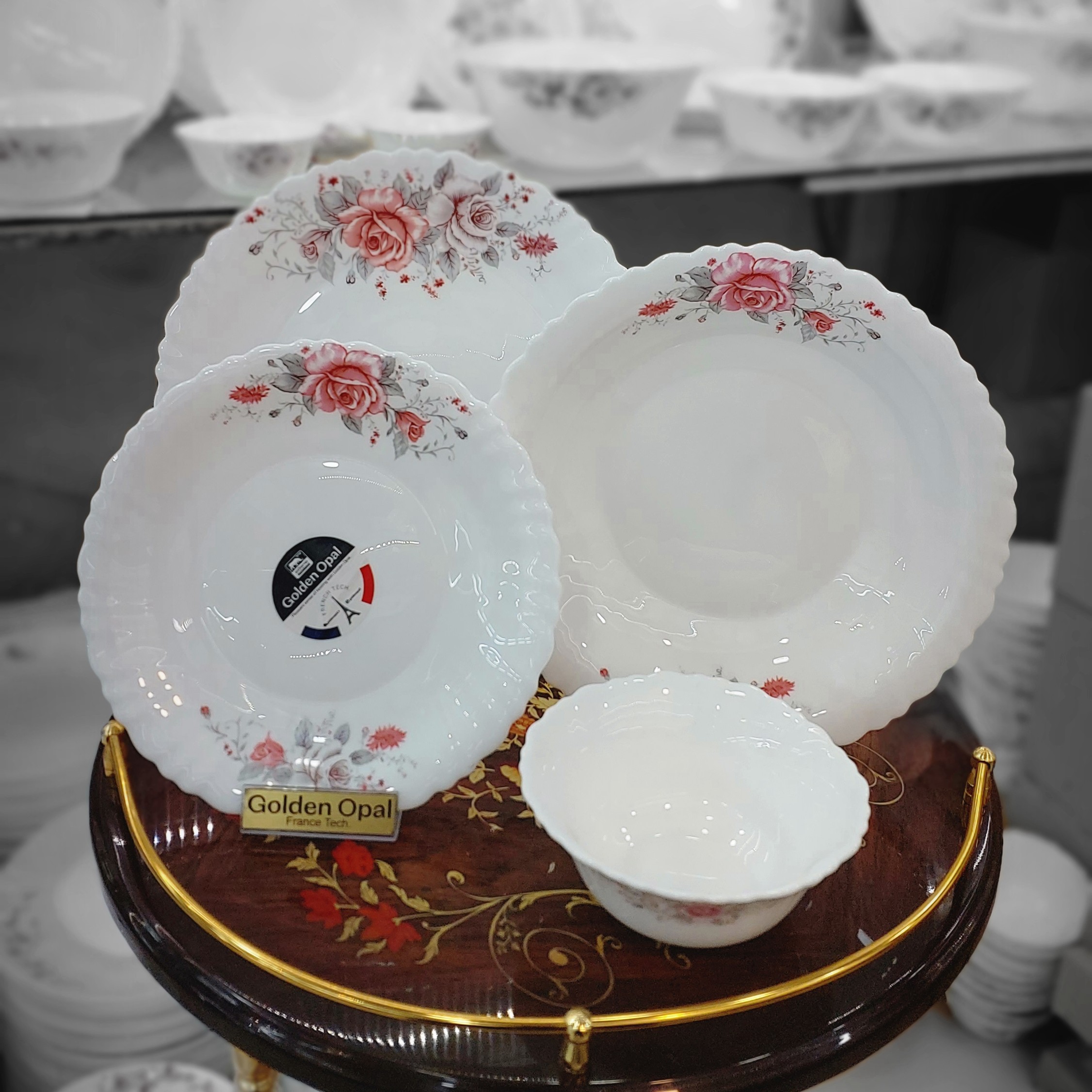 سرویس آرکوپال گلوریا صورتی  26 پارچه 6 نفره برند گلدن اپال  با  ارسال رایگان و کیفیت عالی و قیمت مناسب