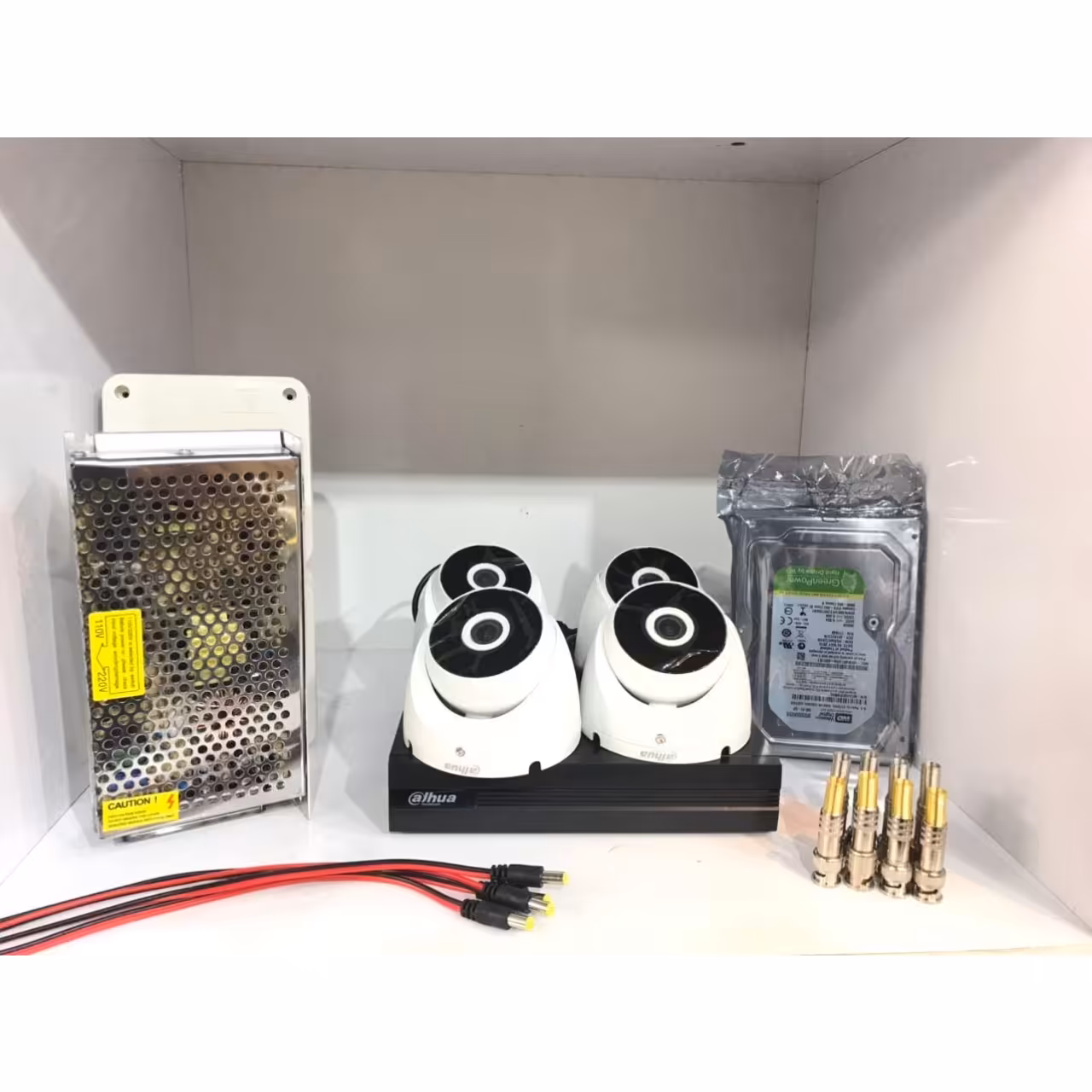 پکیج 4 دوربین فول اچ دی داهوا