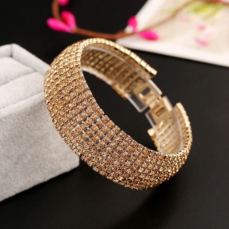 دستبند تنیسی
