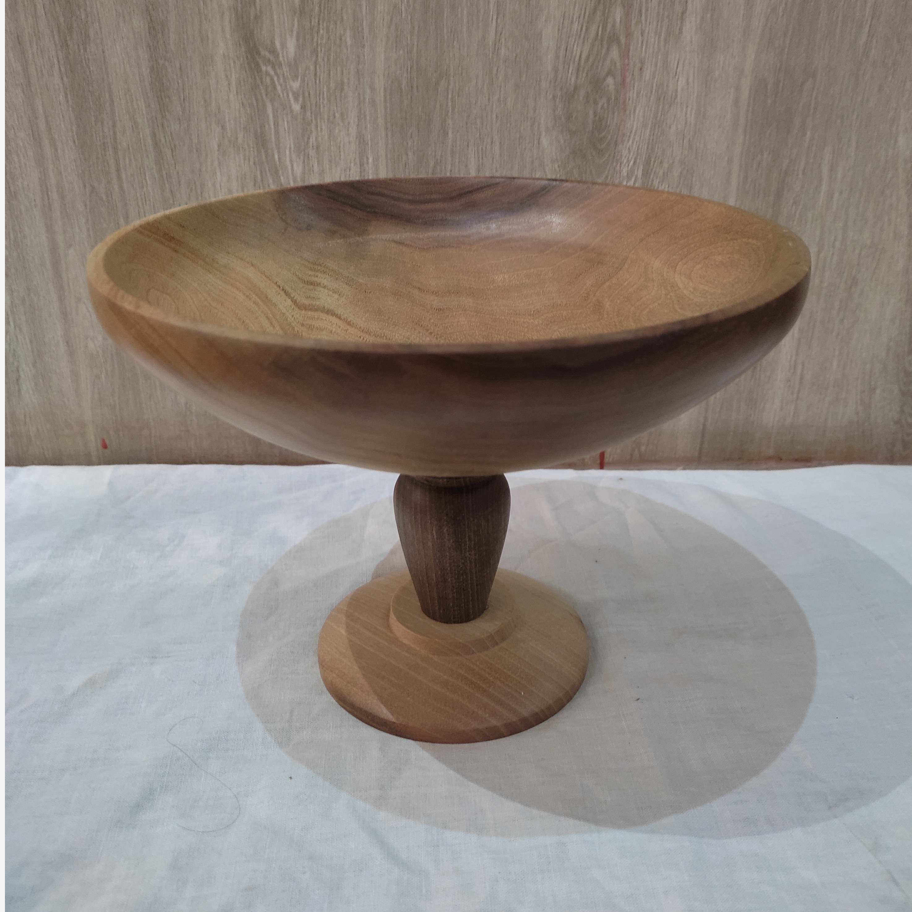 ظرف پذیرایی پایه دار چوب گلابی