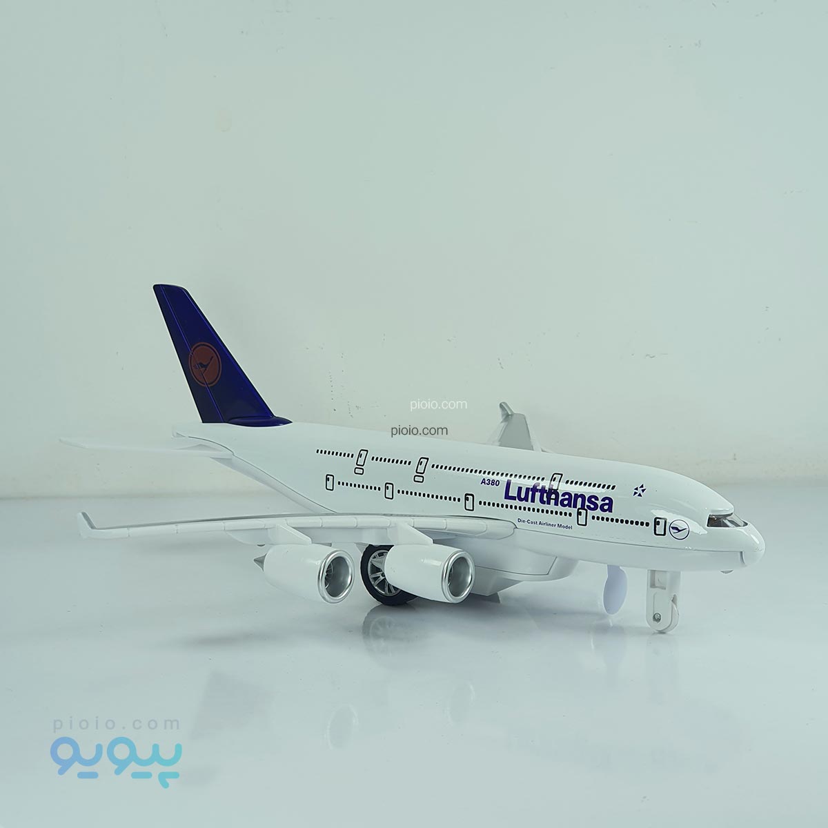 اسباب بازی هواپیما Lufthansa