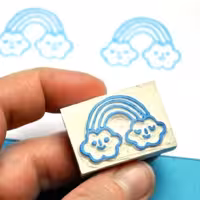 مهر دستساز رنگین کمون با ابر کیوت مناسب تزیین کاغذ پارچه و بسته بندی