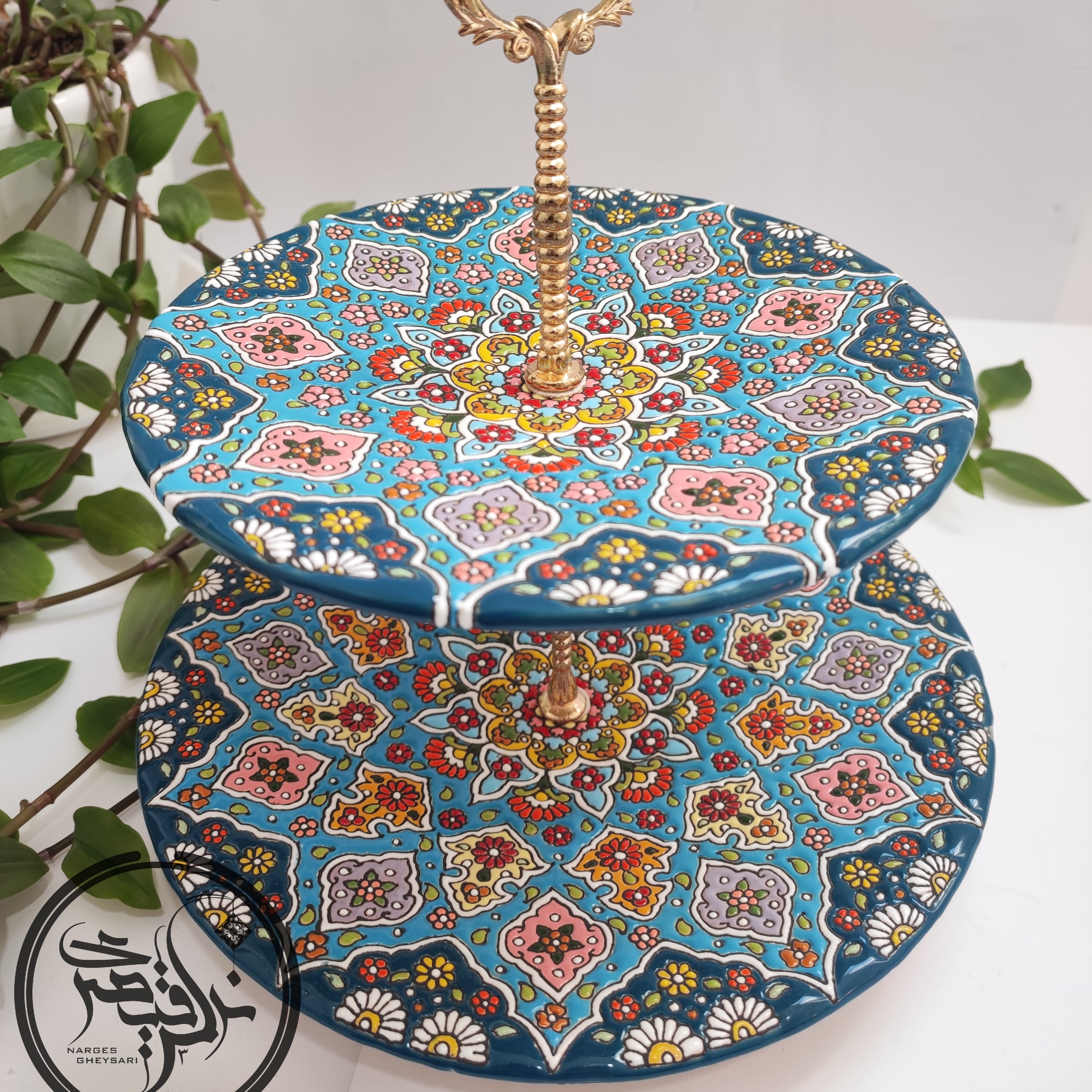 شیرینی خوری دو طبقه