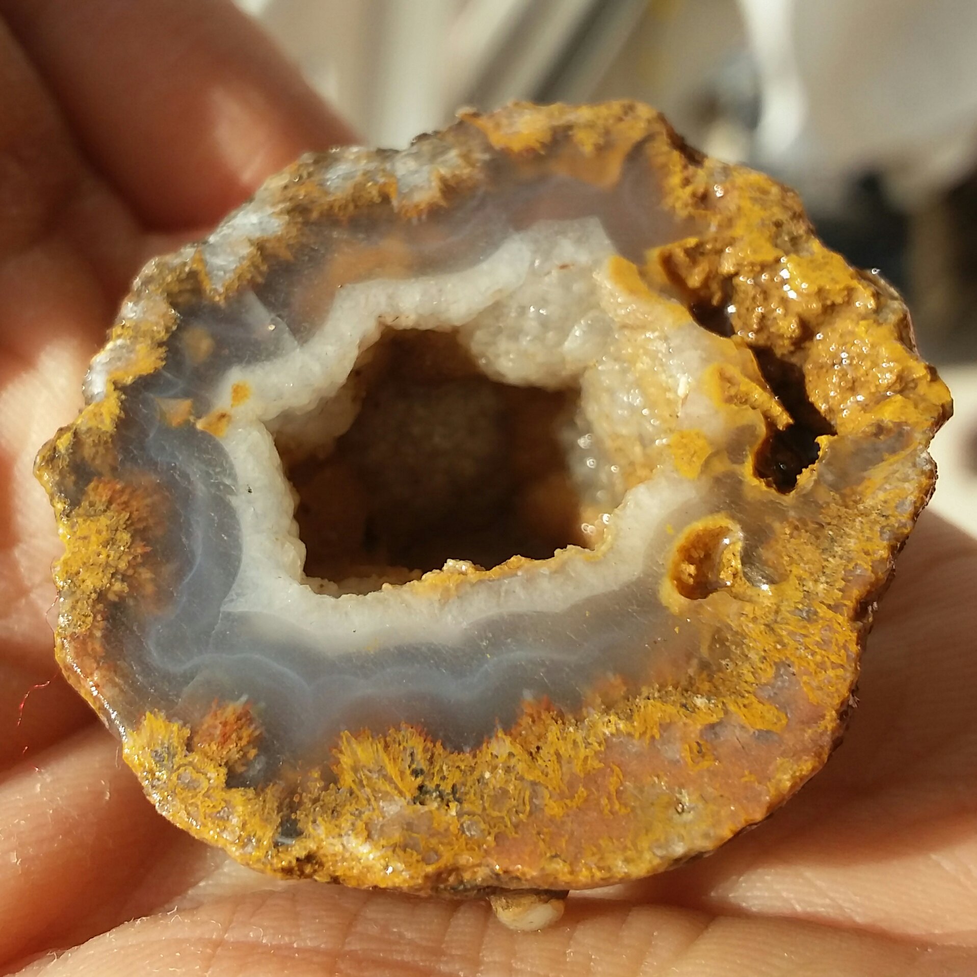 اسلایس سنگ راف عقیق سلیمانی توپی توخالی محشر 100 در 100 طبیعی شاهکار خلقت