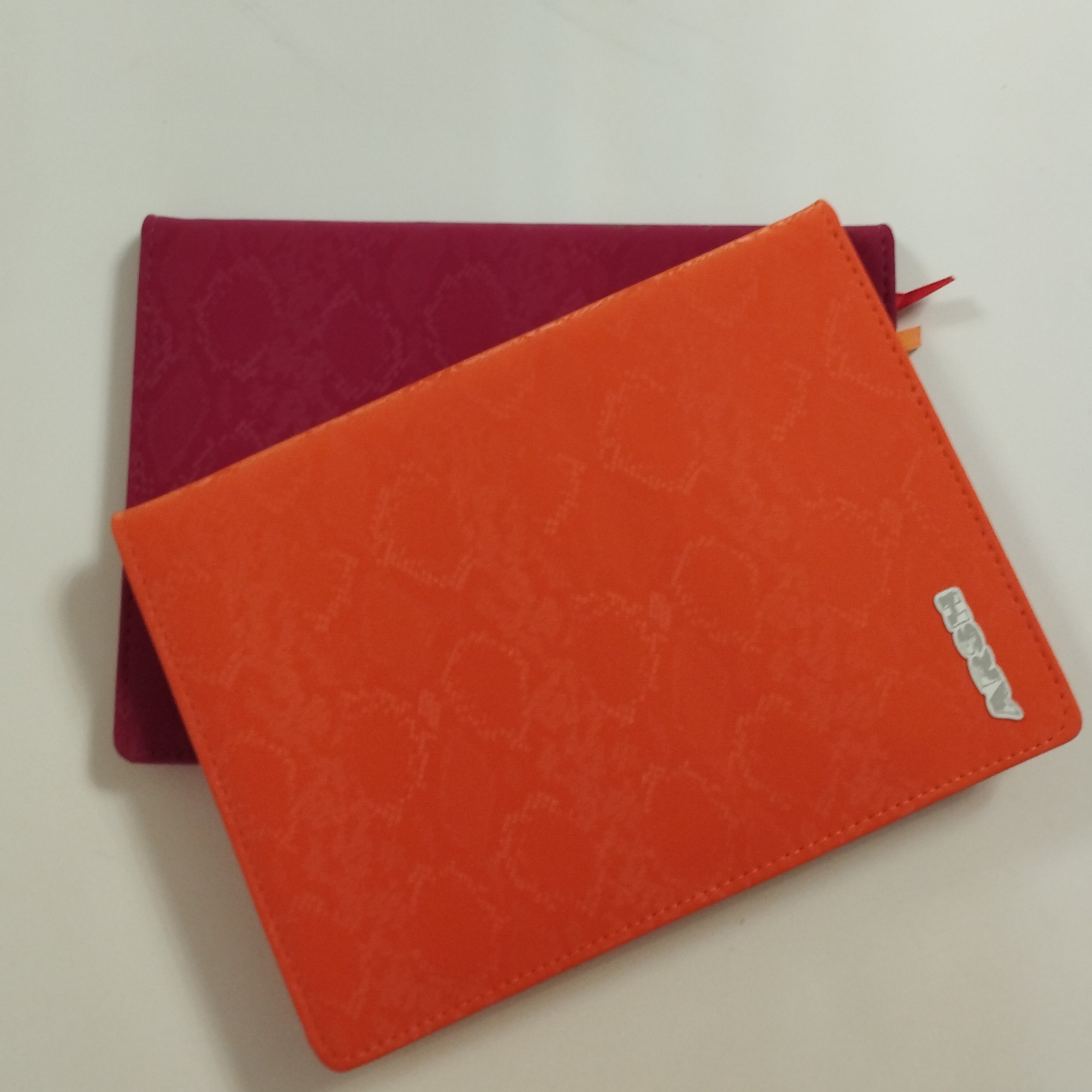 دفتر  عرش 100 برگ ته دوخت چرم  طرح 3