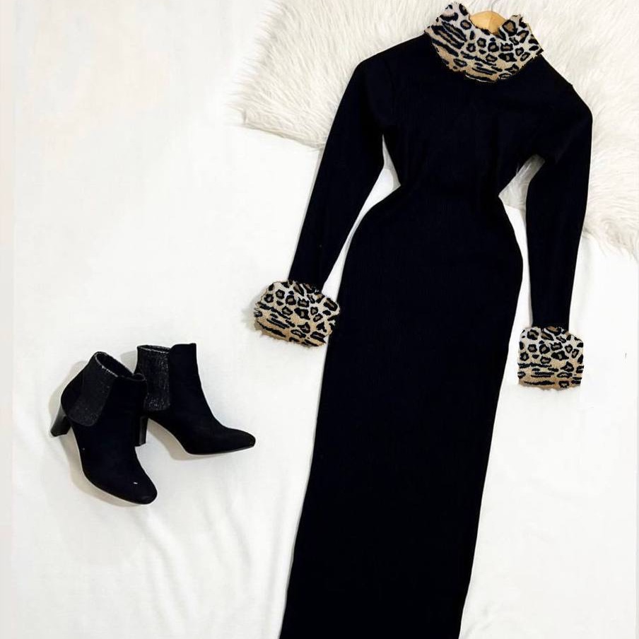 پیراهن یقه و سردست پلنگی زنانه