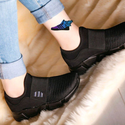 کتانی طبی زنانه