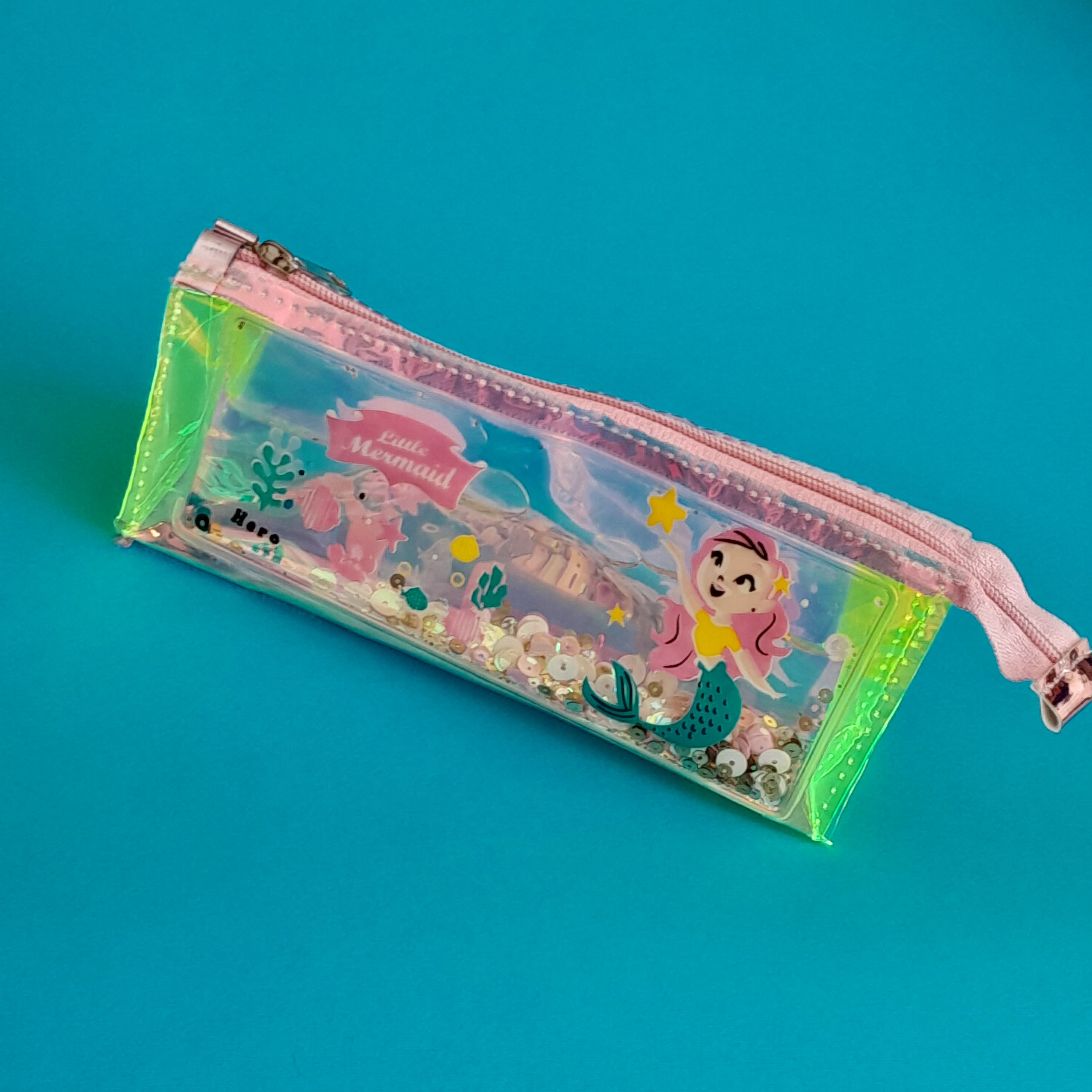 جامدادی اکواریومی