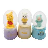 گوی شیشه ای چراغ دار طرح خرس سایز متوسط