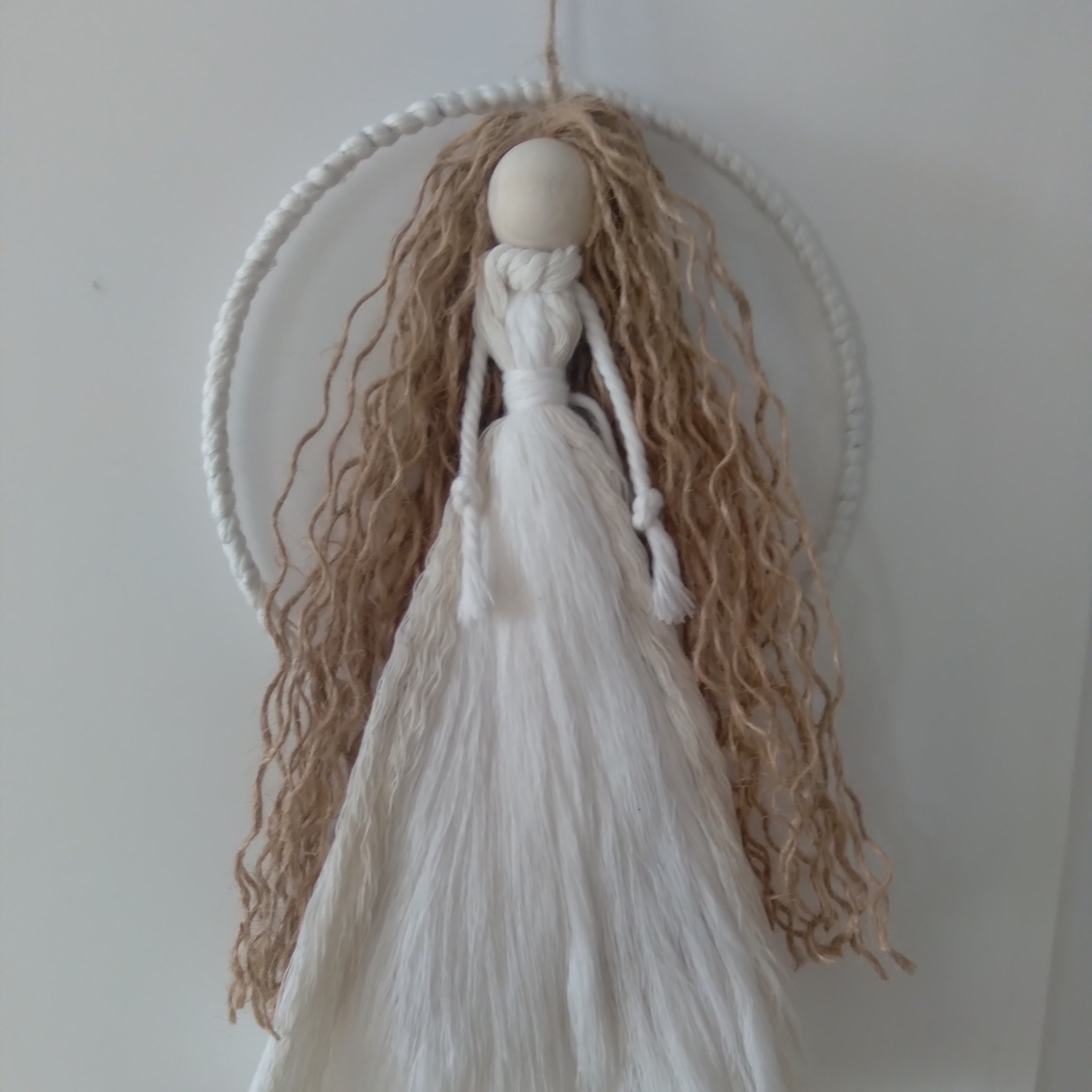 عروسک مکرومه مو کنفی
