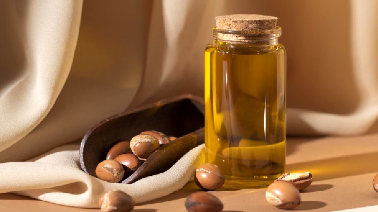 روغن آرگان؛ طلای مایع برای پوست و مو